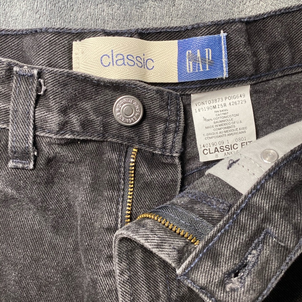 GAP Women’s Classic Black Jean Shorts Sz 8